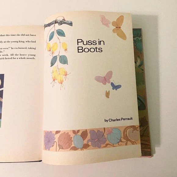 Vintage 1977 Storytime Treasury World Distributors Book Printed In Italy - Picture 13 of 16